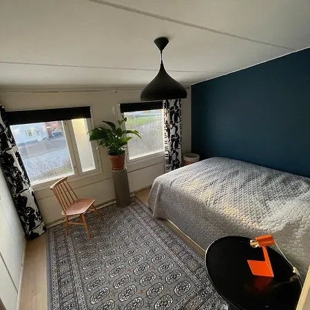 Stylish 2 Bedroom City Apartament *